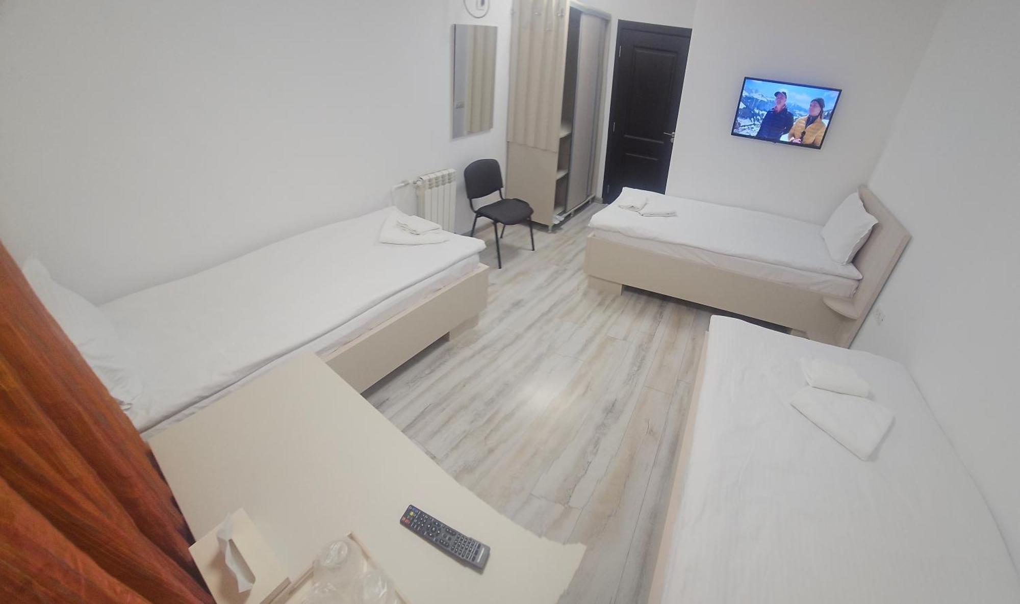 Hotel Marina 2 Букурещ Екстериор снимка